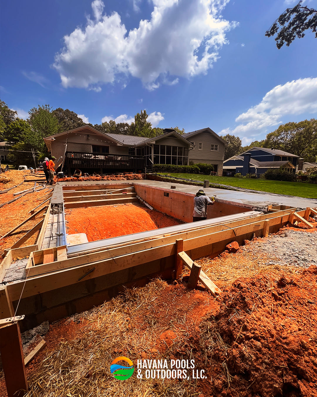 havana-vinyl-pool-construction-7